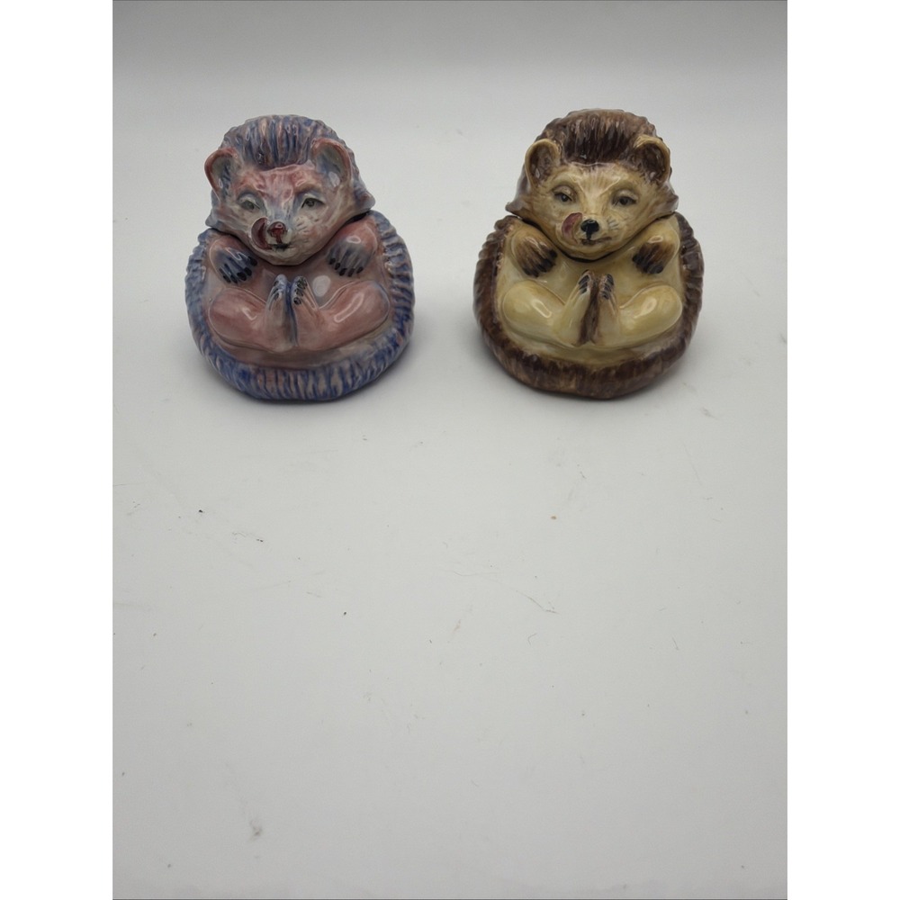 Kevin Francis Face Pots Hedgehog Covered Trinket Boxes Pair England 2007